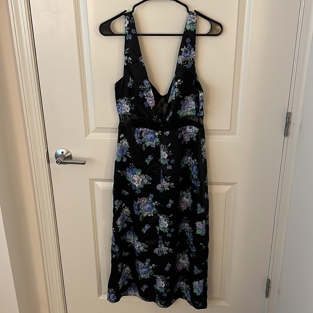 Black Floral Weworewhat Dress Medium - Picture 2 of 2